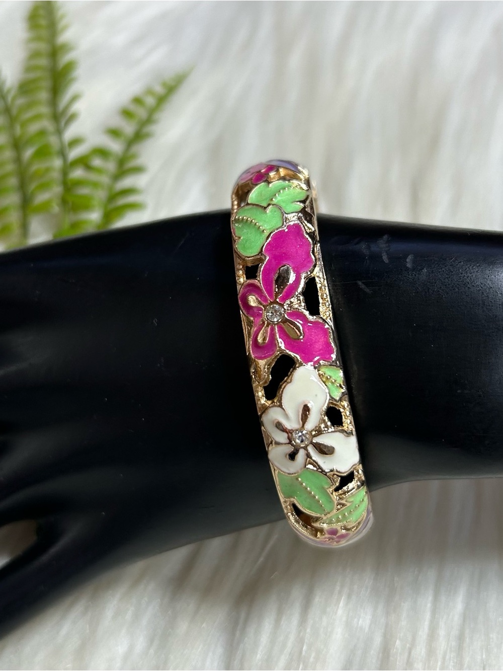 Vintage Jiu Long Xing enamel floral paint bangle bracelet - Picture 7 of 8